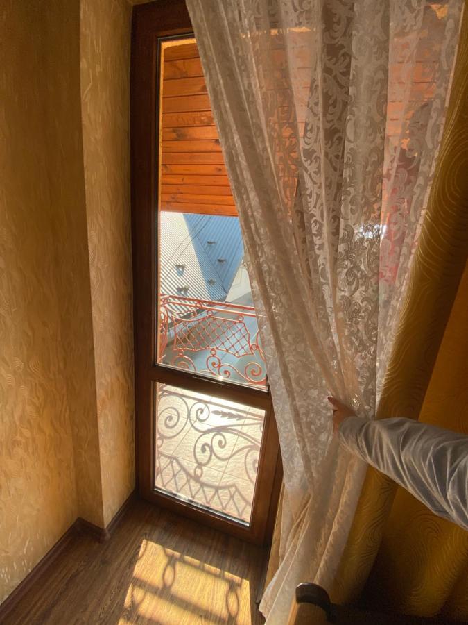 Готель «Вишневий Сад» Moukatcheve Extérieur photo